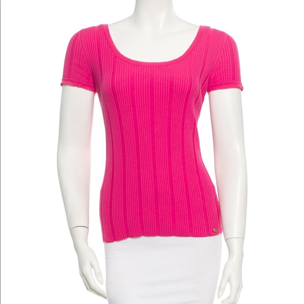 Chanel pink short sleeve sweater as 46